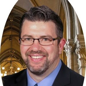 Meet your Posher, Adam